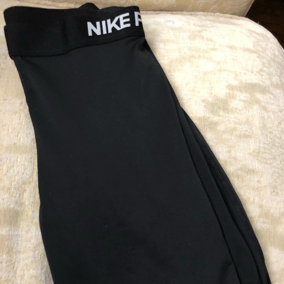 Nike Pants - NWOT Nike pro leggings size medium and small